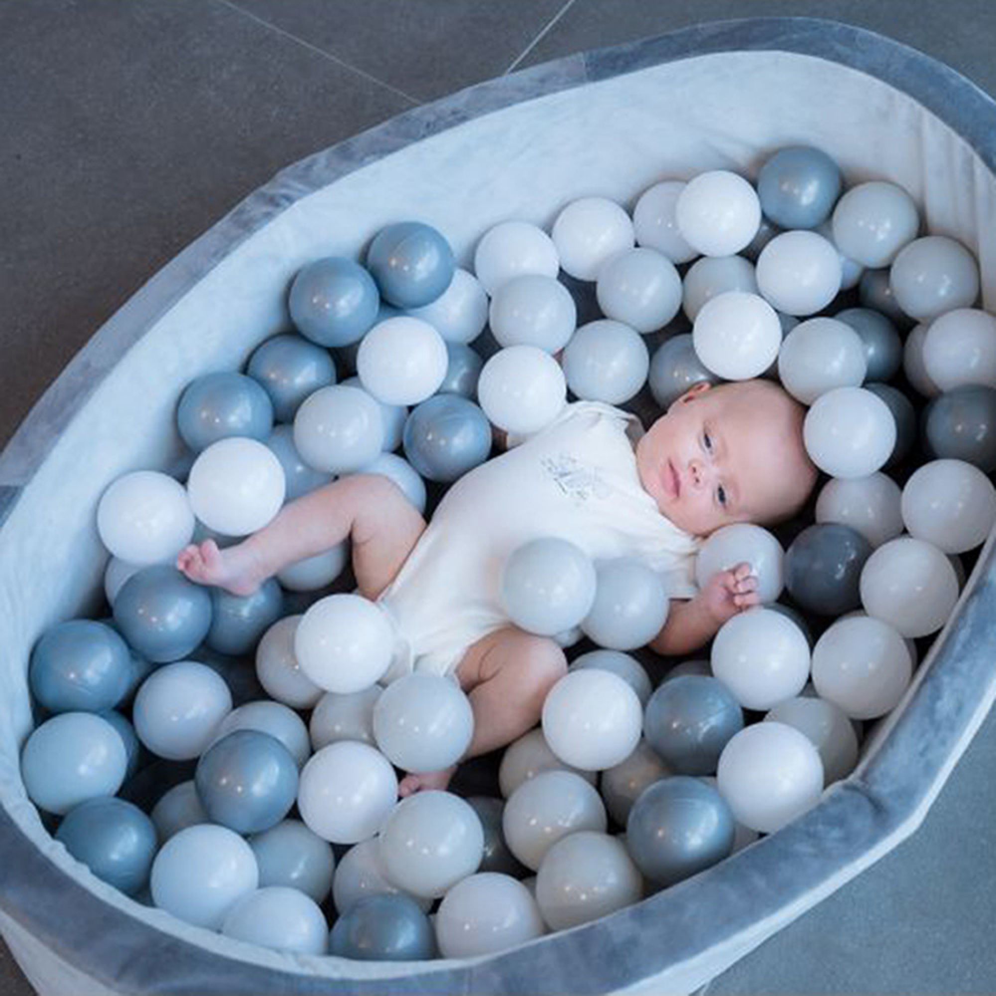 Piscine à balles pour bébé avec 200 balles 90x30cm grise balle pastels  Sélection