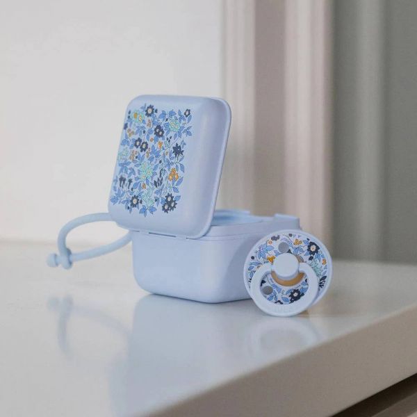 Boîte à tétines Liberty Chamomile Lawn Baby blue