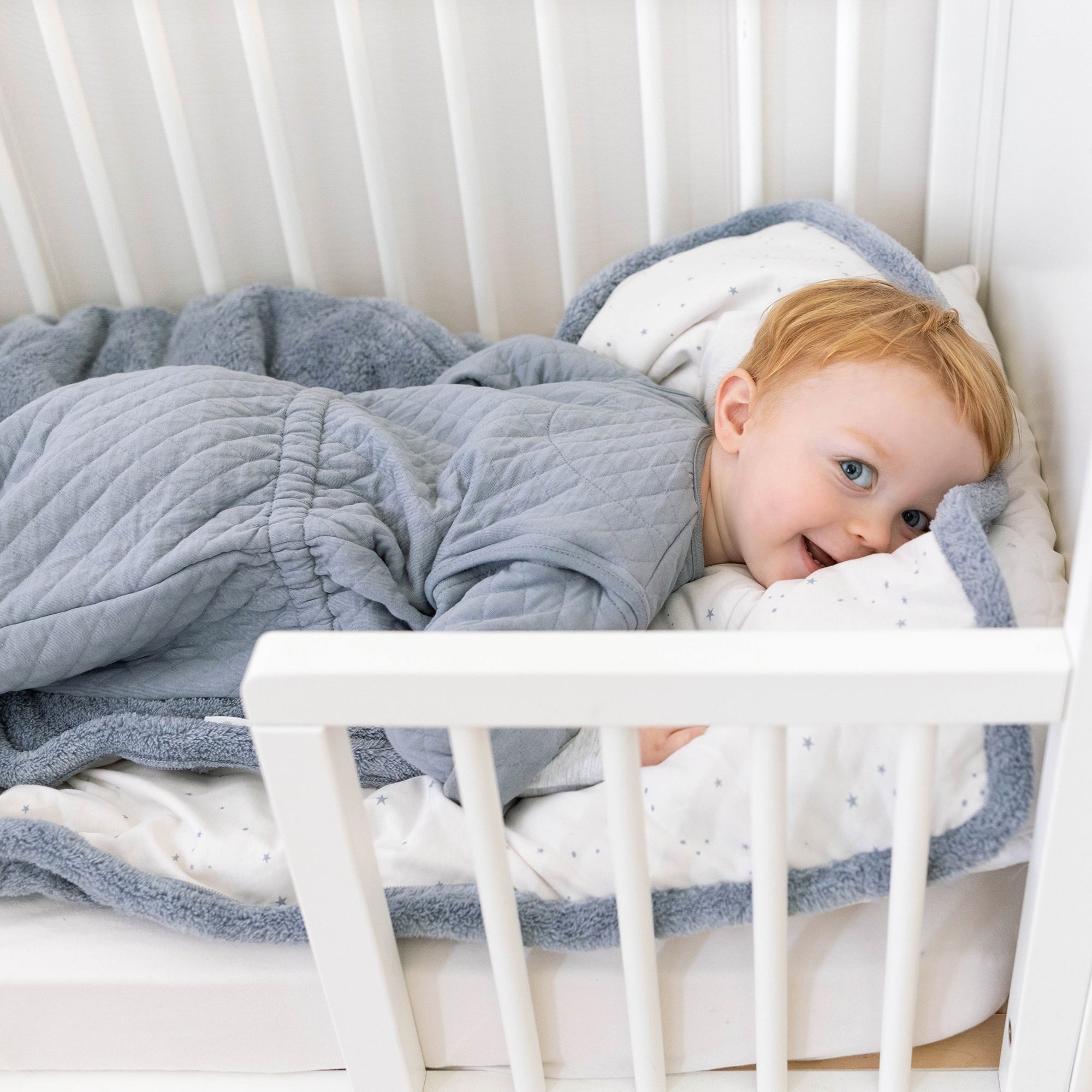 Mobile pour lit bébé plus couverture et tour de lit - Équipement caravaning