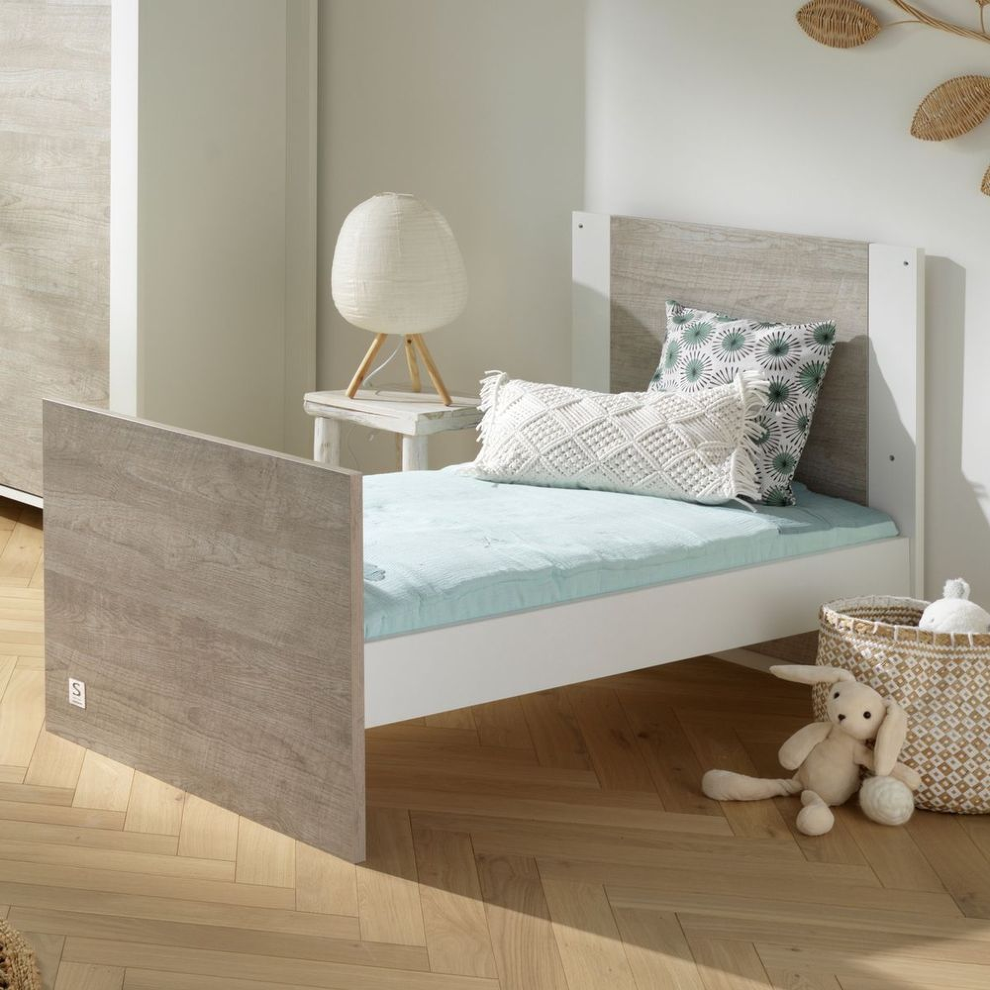 Chambre duo lit combiné évolutif + armoire loft bois de Sauthon meubles sur  allobébé