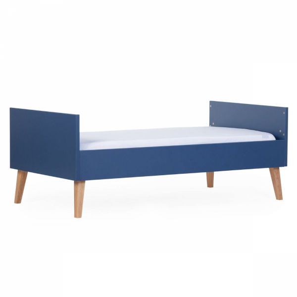 Chambre bébé duo lit 70x140cm évolutif + Commode à  langer Bold blue bleu pied naturel