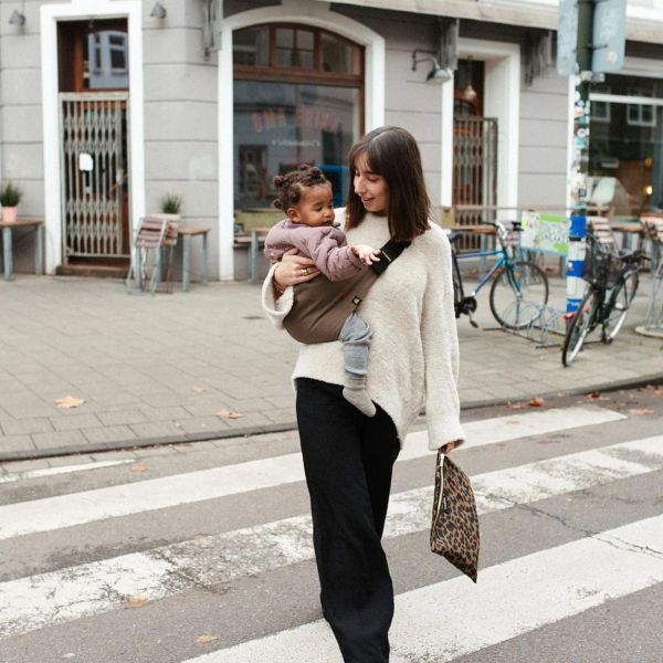 Porte-bébé enfant café