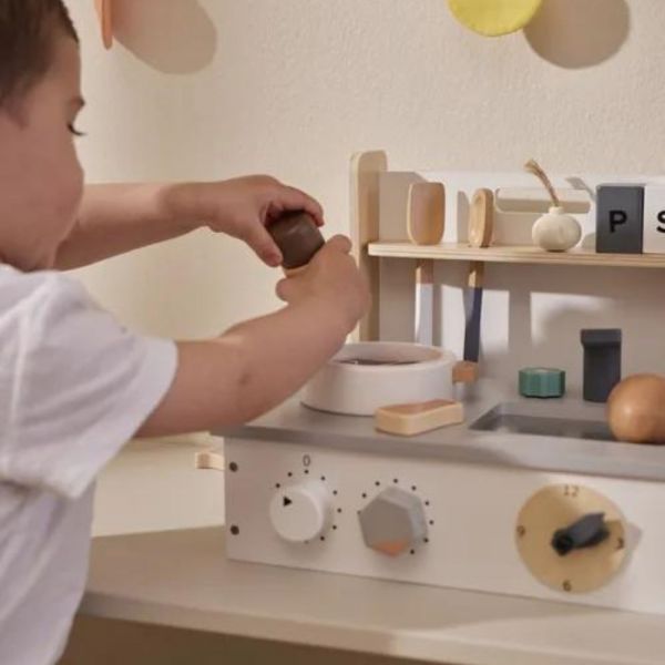 Mini cuisine nomade enfant en bois