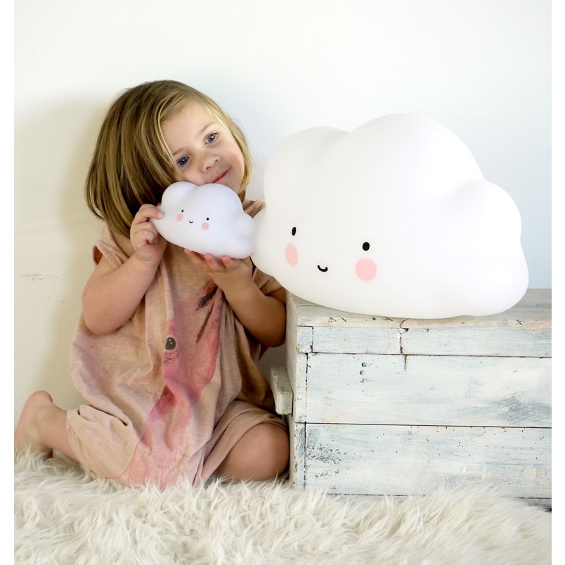 Petite veilleuse LED en forme de nuage souriant I Cloudy™ – Three Hugs -  Puériculture, Mode et Accessoires de bébé