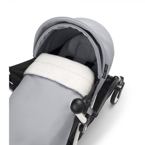 Poussette trio YOYO 3 - Châssis blanc Pack 0+ & 6+ Stone + siège auto car seat by BeSafe