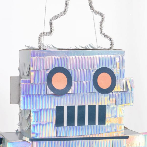 Pinata Robot