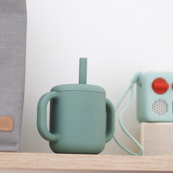 Tasse à paille en silicone sage green