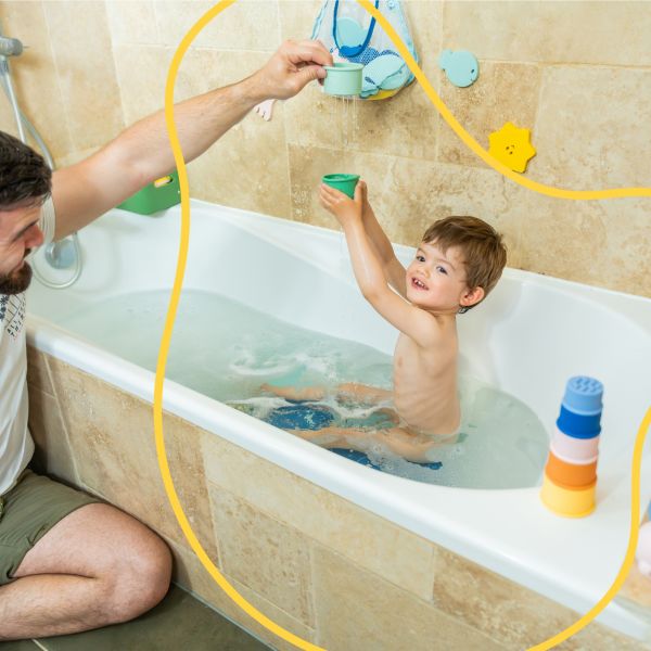 Jouet de bain bébé tasses empilables en silicone