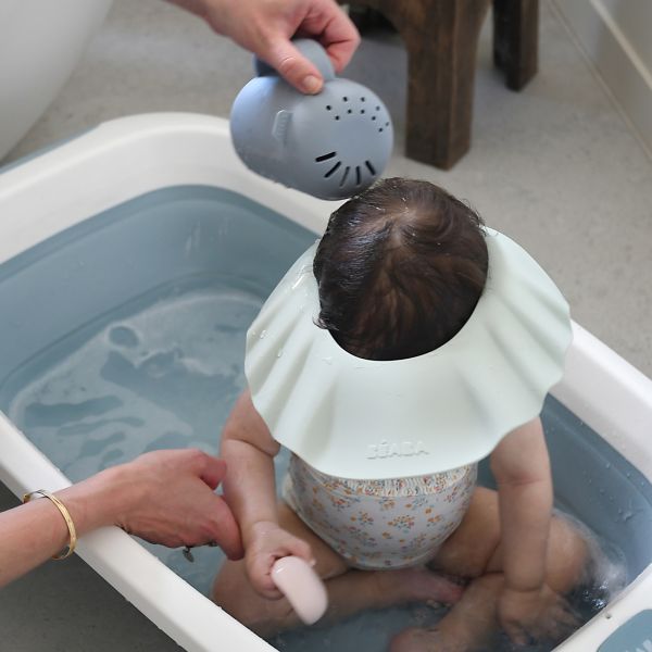 Visière de bain bébé en silicone ondulée Vert de gris